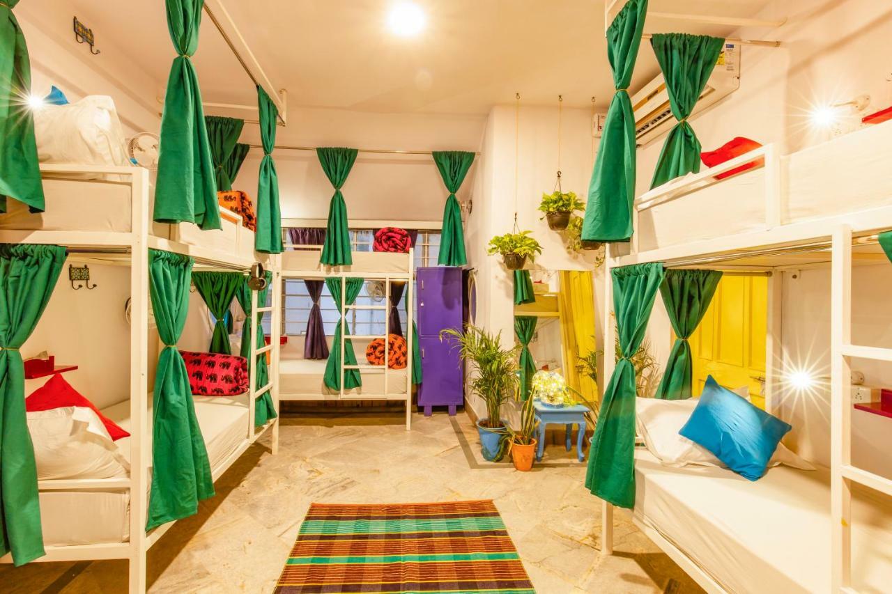 goSTOPS Jaipur Bagian luar foto